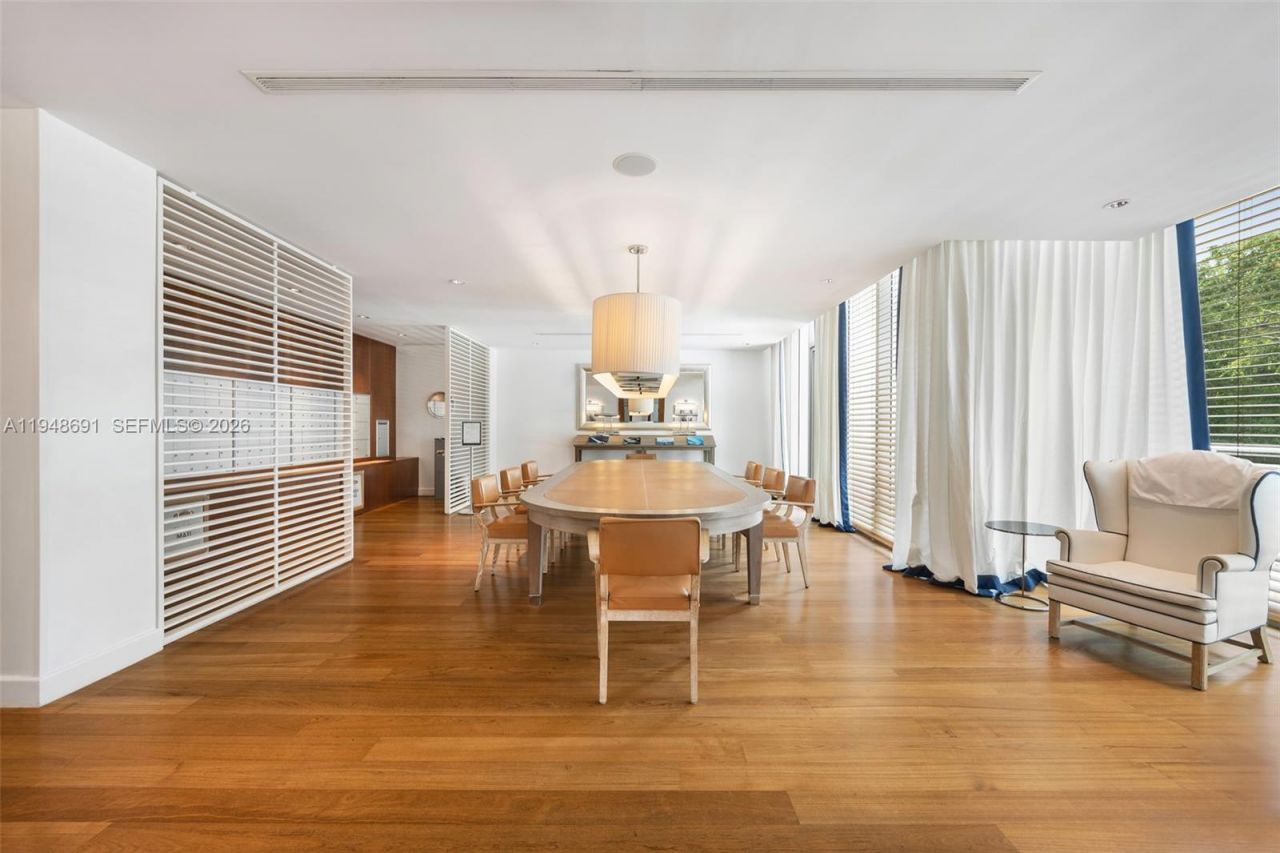 2627 S Bayshore Dr , Unit 1803, Miami, FL 33133 Photo