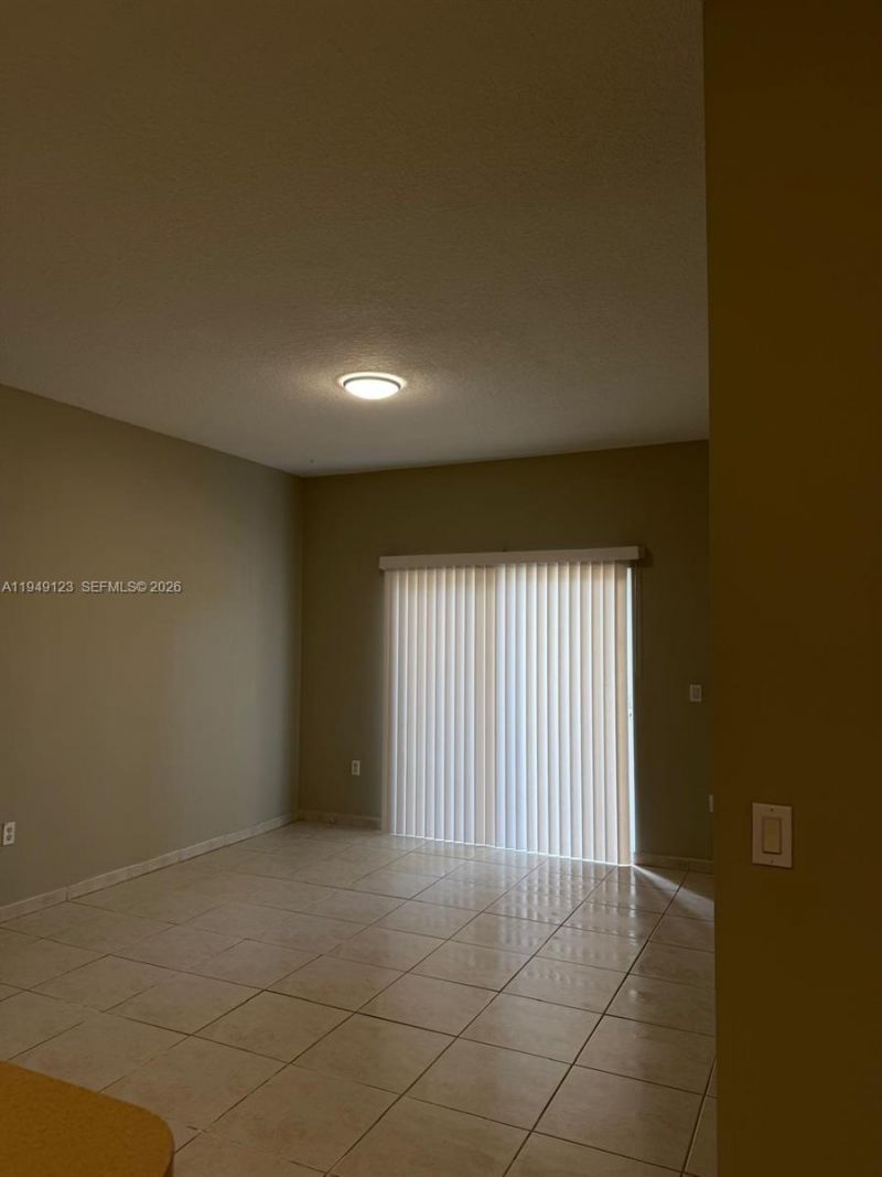 7330 NW 114th Ave, Unit 112-5, Doral, FL 33178 Photo