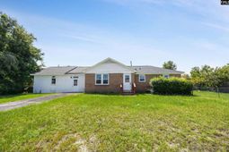 109 Lisa Drive  photo 4