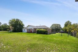 109 Lisa Drive  photo 4