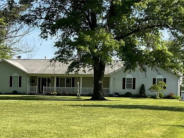 4075 Highway D, Defiance, MO 63341