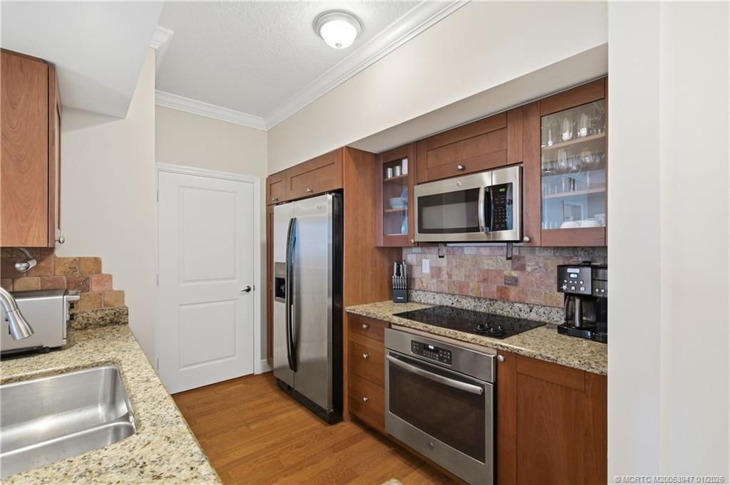 975 NW Flagler Avenue, Unit 307, Stuart, FL 34994 Photo