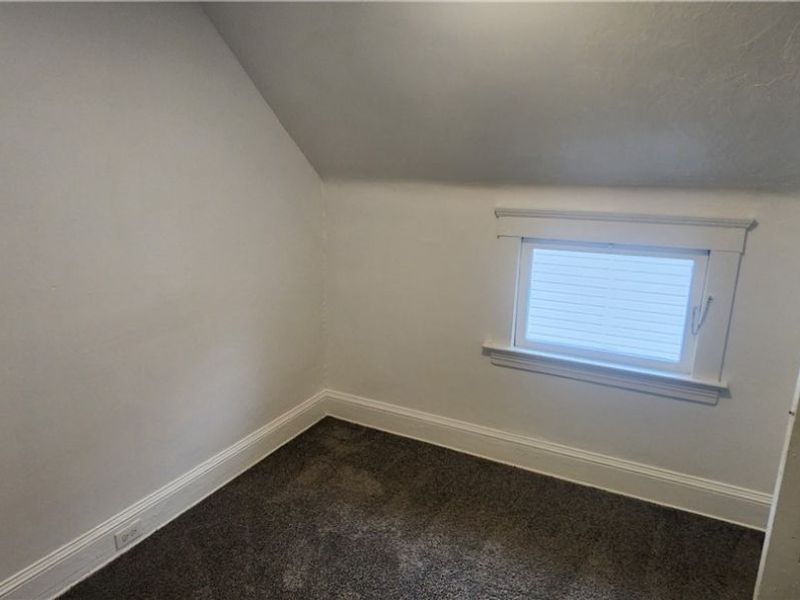 3210 Montclair Avenue, Cleveland, OH 44109 Photo 10