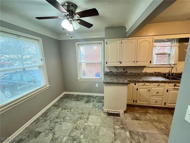 4063 W 140th Street, Cleveland, OH 44135 Photo 11