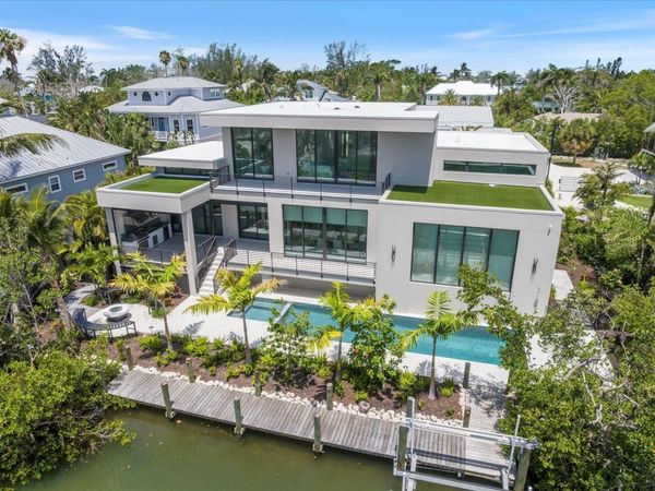 590 DE NARVAEZ DRIVE, LONGBOAT KEY, FL 34228