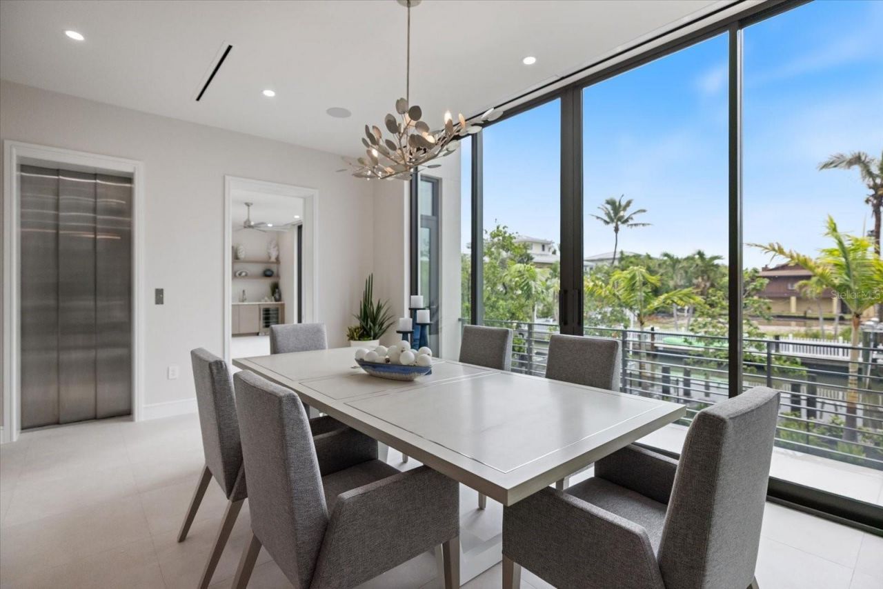 590 De Narvaez Drive, Longboat Key, FL 34228 Photo