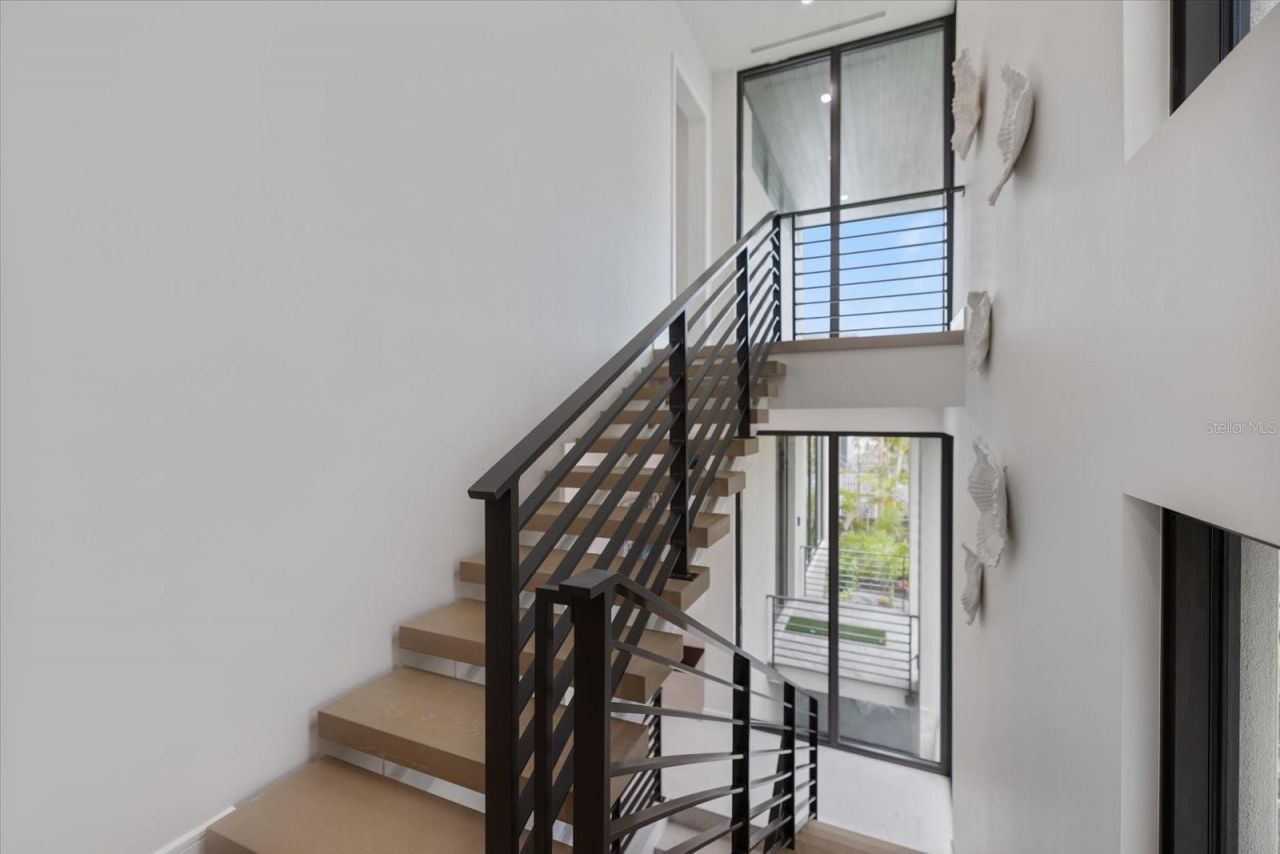 590 De Narvaez Drive, Longboat Key, FL 34228 Photo