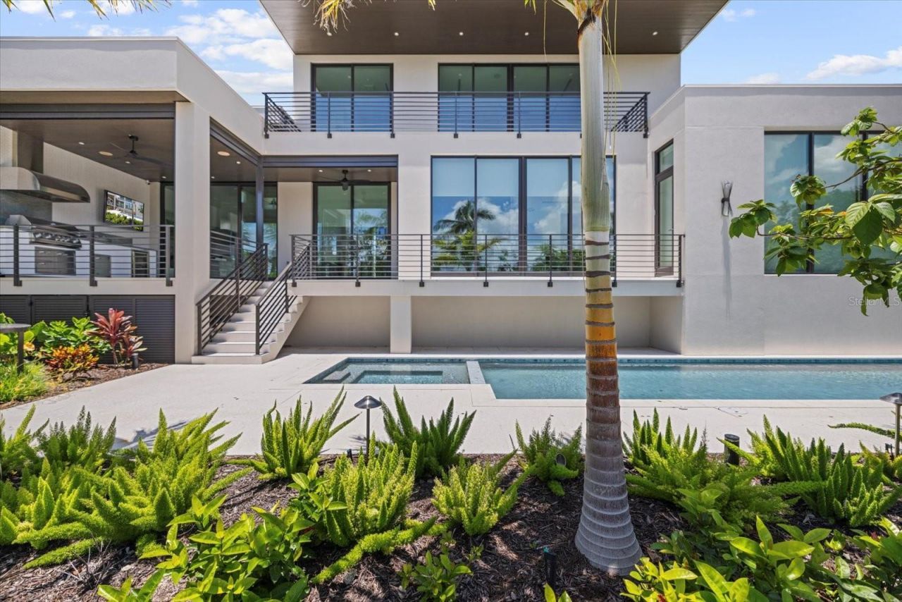 590 De Narvaez Drive, Longboat Key, FL 34228 Photo