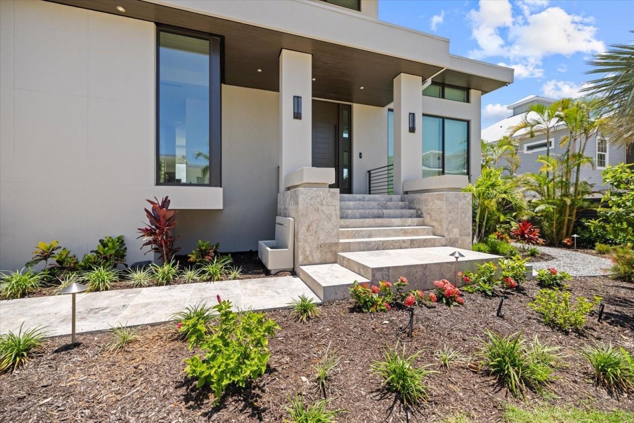 590 De Narvaez Drive, Longboat Key, FL 34228 Photo