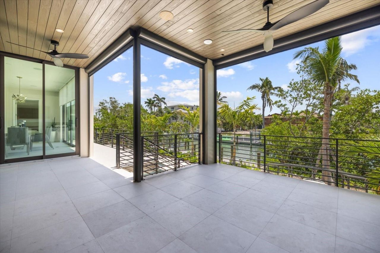 590 De Narvaez Drive, Longboat Key, FL 34228 Photo