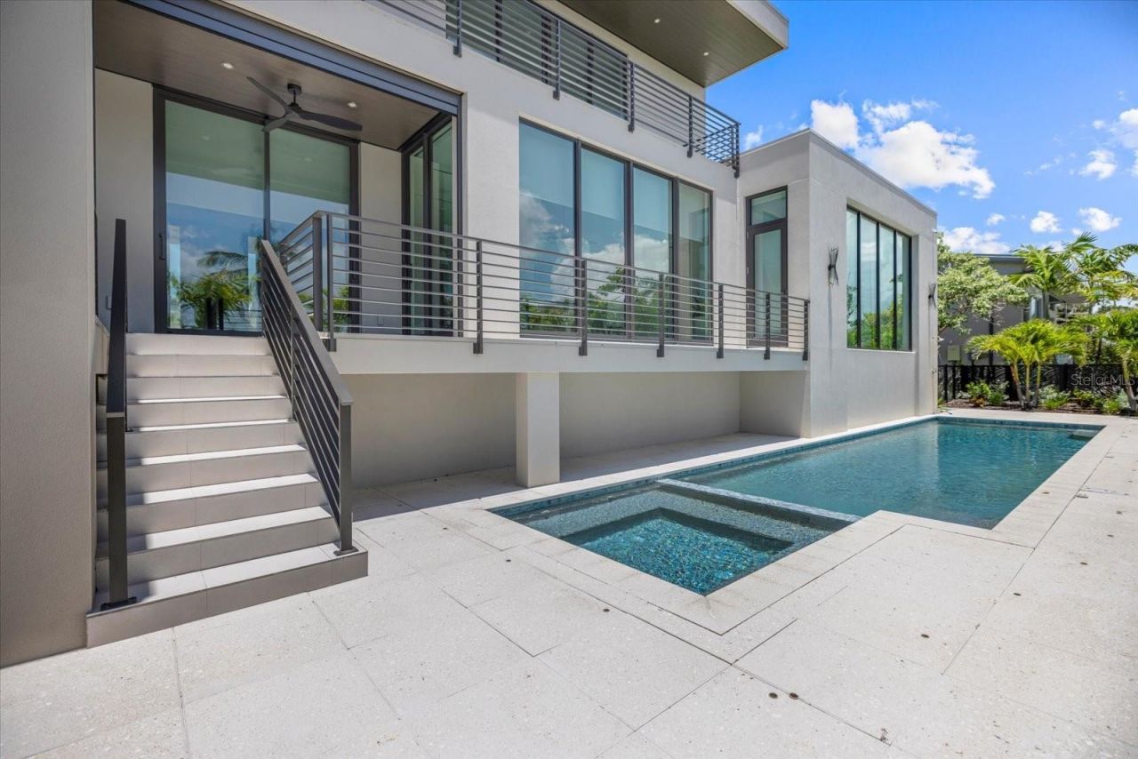 590 De Narvaez Drive, Longboat Key, FL 34228 Photo