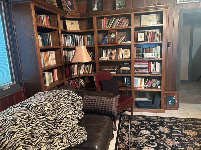 333 S Main Street, Lynchburg, OH 45142 Photo 8