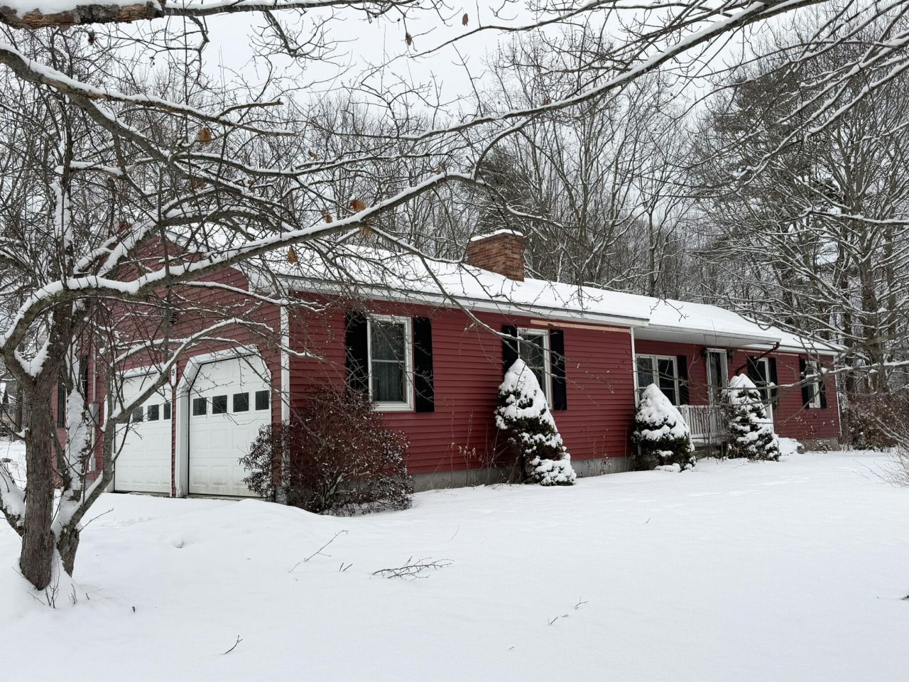 9 Jipson Lane, Kenduskeag, ME 04450 Main Photo