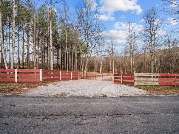 185 Mount Vernal Rd, Rockwood, TN 37854