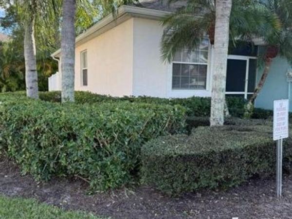 3616 Pine Oak CIR, Unit 101, FORT MYERS, FL 33916