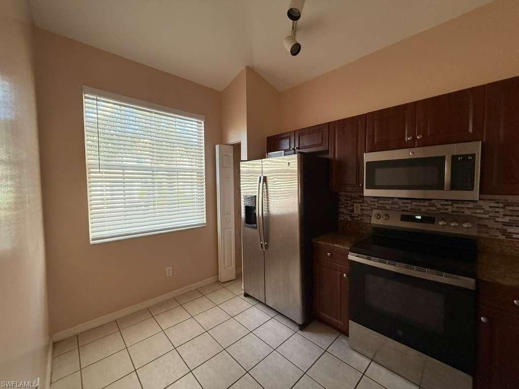 3616 Pine Oak Cir, Unit 101, Fort Myers, FL 33916 Photo