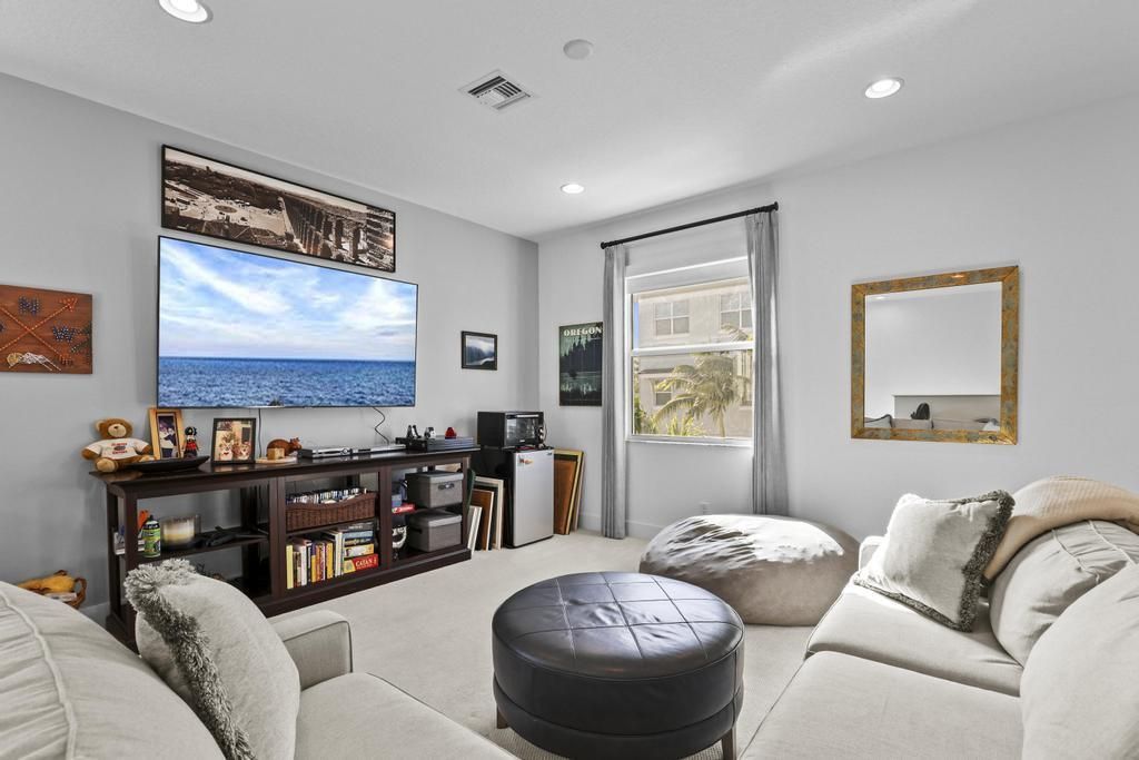 7037 Edison Place, Palm Beach Gardens, FL 33418 Photo