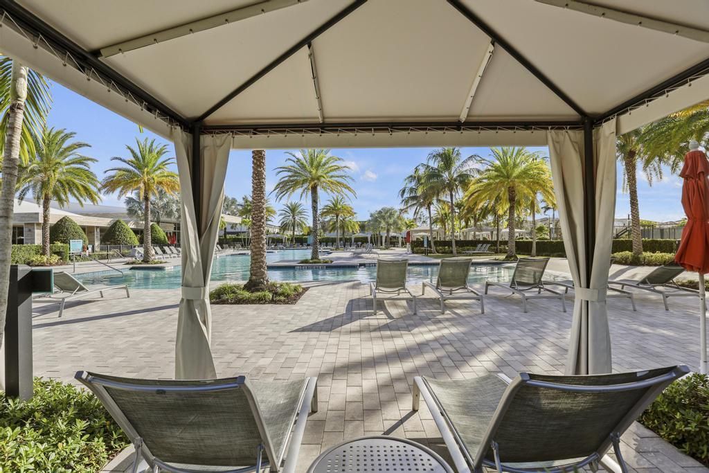 7037 Edison Place, Palm Beach Gardens, FL 33418 Photo