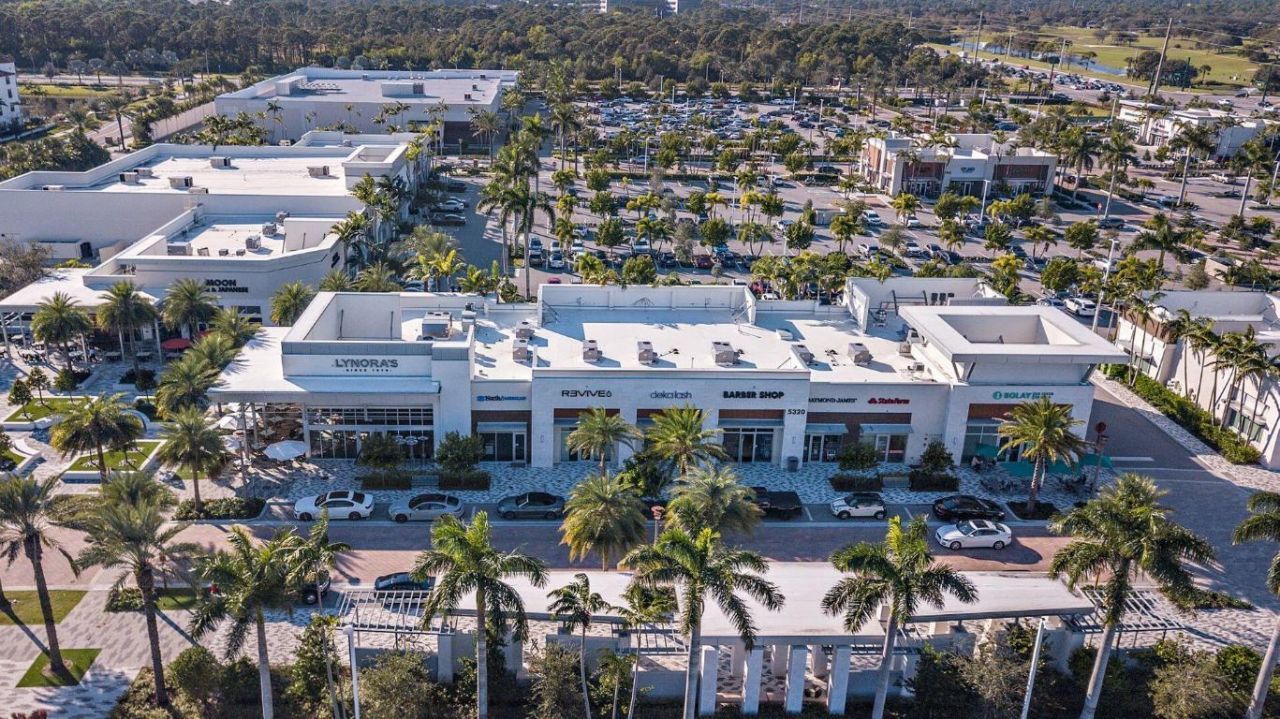 7037 Edison Place, Palm Beach Gardens, FL 33418 Photo