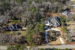 345 Old Chapin Road photo 4