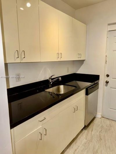 945 Meridian Ave, Unit 3, Miami Beach, FL 33139 Photo