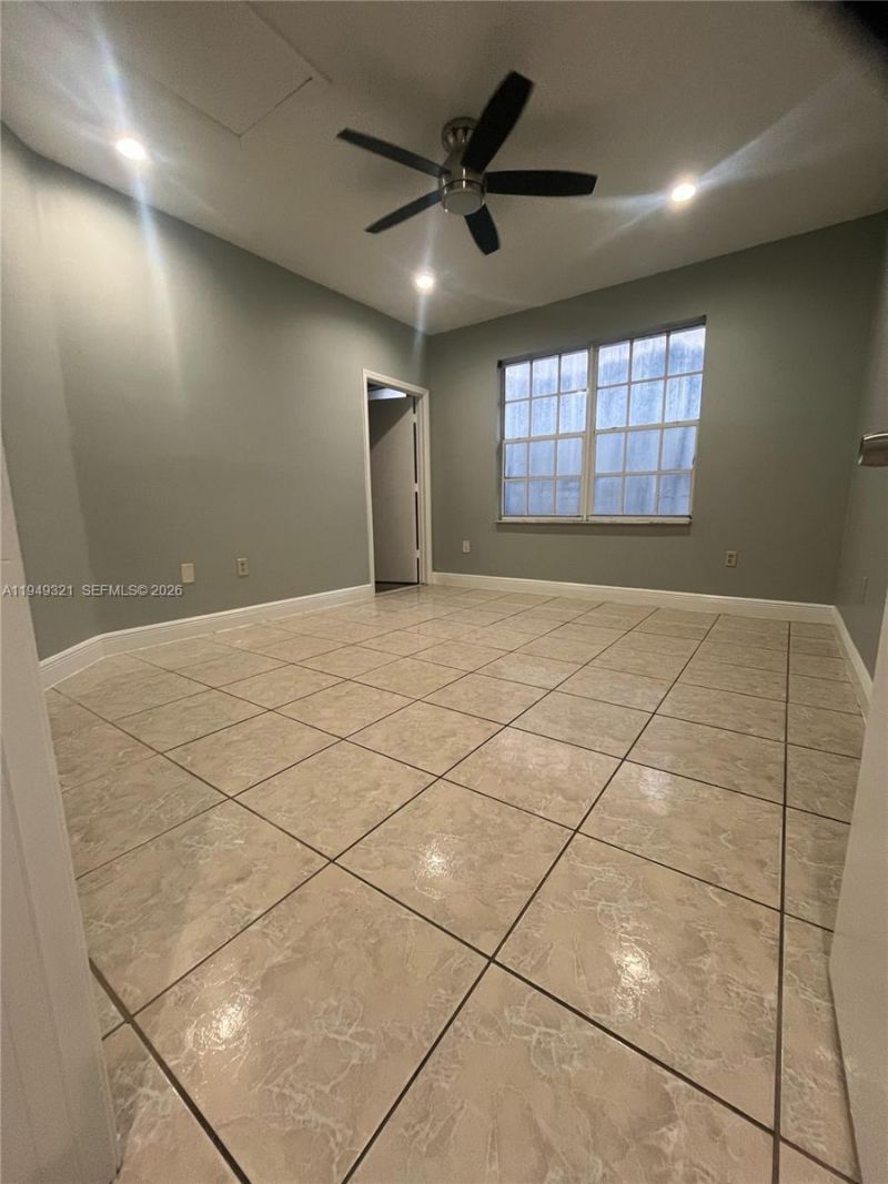 603 NW 97th St, Unit 603, Miami, FL 33150 Photo