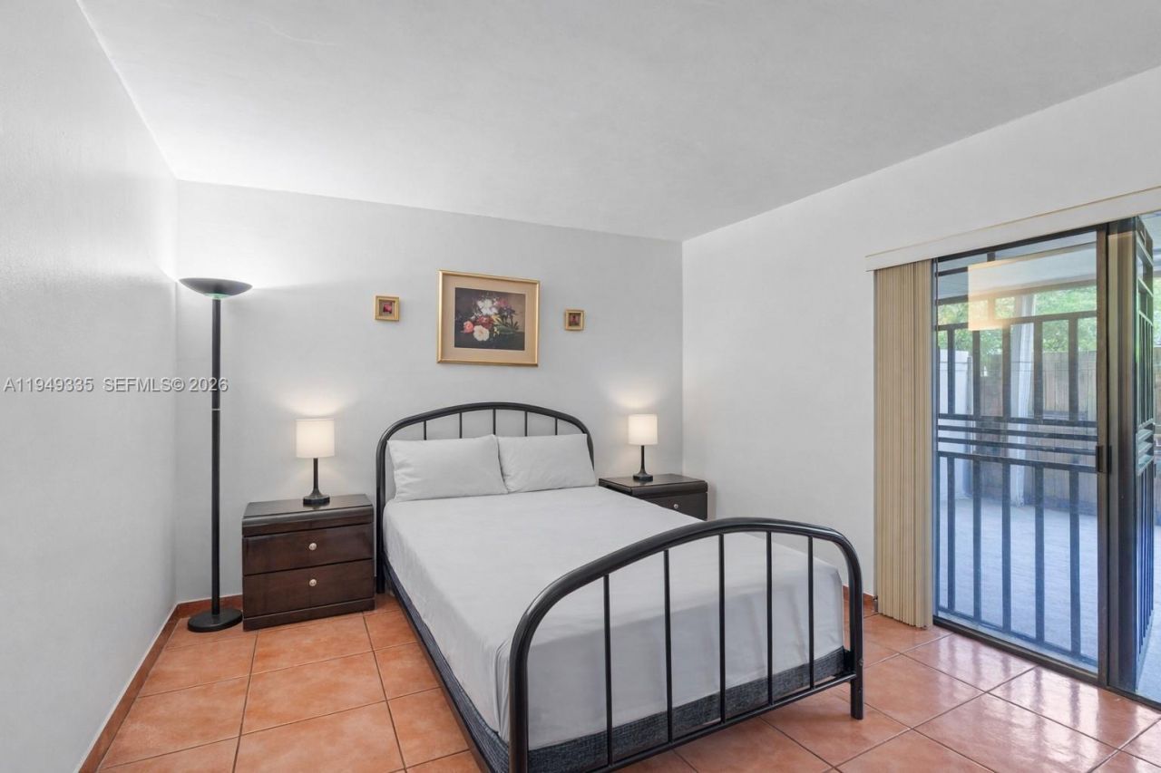 2178 W 60th St, Unit 18111, Hialeah, FL 33016 Photo