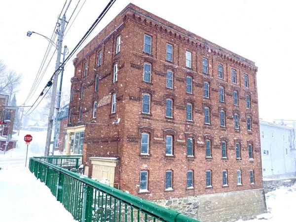 1 Main Street, Richford, VT 05476