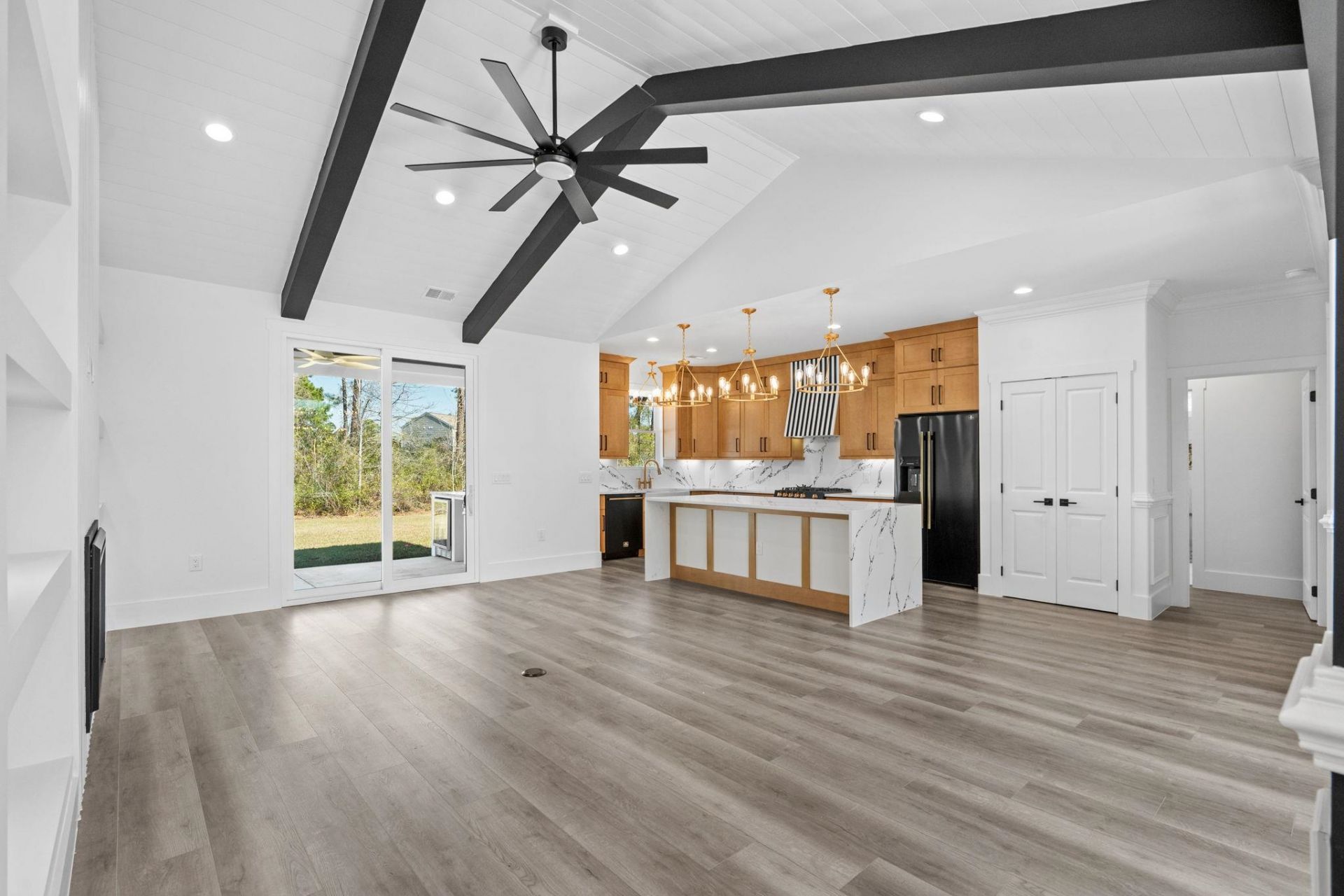 1513 Osage Dr. Photo 10