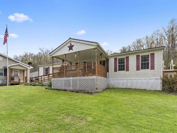 2745 County Road 35, Chesapeake, OH 45619