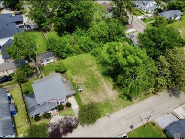 2541 Oleander St, Baton Rouge, LA 70806