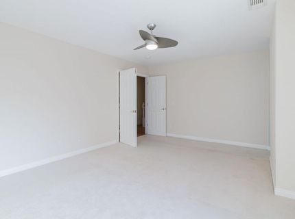 4 Marina Blue Ct, Sacramento, CA 95831 Photo