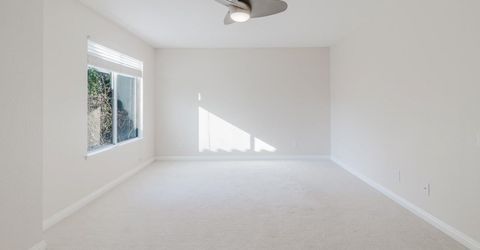 4 Marina Blue Ct, Sacramento, CA 95831 Photo