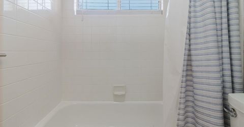 4 Marina Blue Ct, Sacramento, CA 95831 Photo