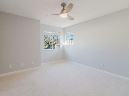4 Marina Blue Ct, Sacramento, CA 95831 Photo