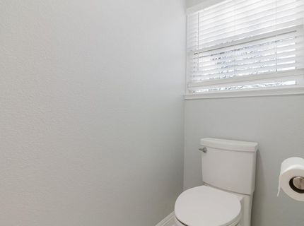 4 Marina Blue Ct, Sacramento, CA 95831 Photo