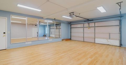 4 Marina Blue Ct, Sacramento, CA 95831 Photo