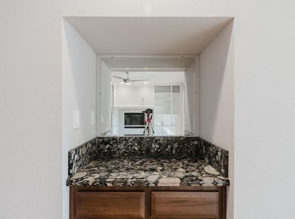 4 Marina Blue Ct, Sacramento, CA 95831 Photo