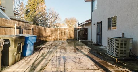 4 Marina Blue Ct, Sacramento, CA 95831 Photo