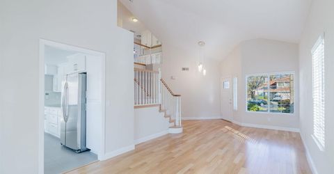 4 Marina Blue Ct, Sacramento, CA 95831 Photo