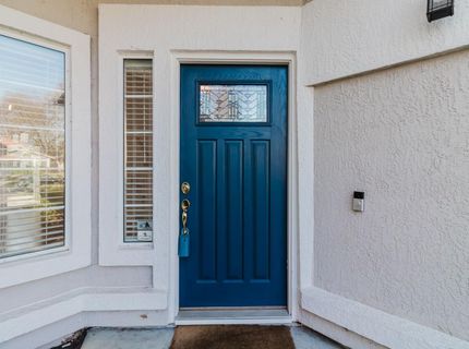 4 Marina Blue Ct, Sacramento, CA 95831 Photo