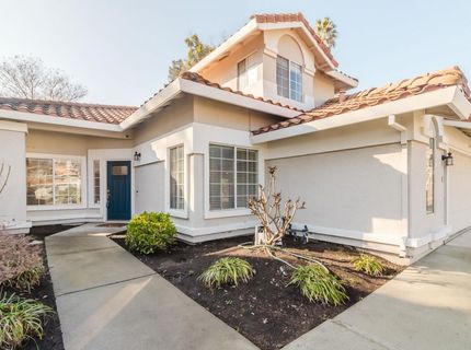 4 Marina Blue Ct, Sacramento, CA 95831 Photo