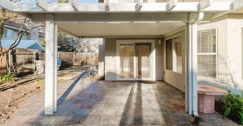 4 Marina Blue Ct, Sacramento, CA 95831 Photo