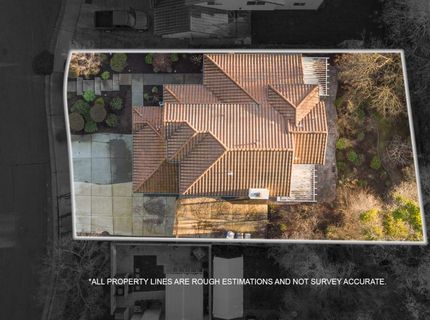 4 Marina Blue Ct, Sacramento, CA 95831 Photo