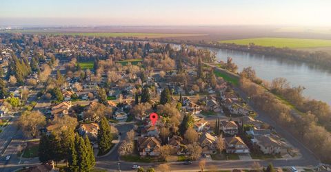 4 Marina Blue Ct, Sacramento, CA 95831 Photo