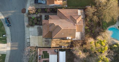 4 Marina Blue Ct, Sacramento, CA 95831 Photo