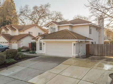 4 Marina Blue Ct, Sacramento, CA 95831 Photo