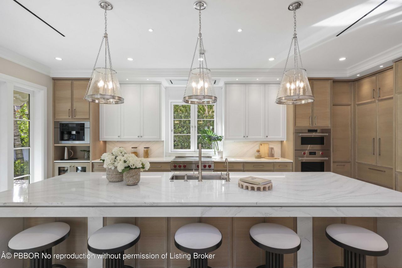 350 Seabreeze Avenue, Palm Beach, FL 33480 Photo