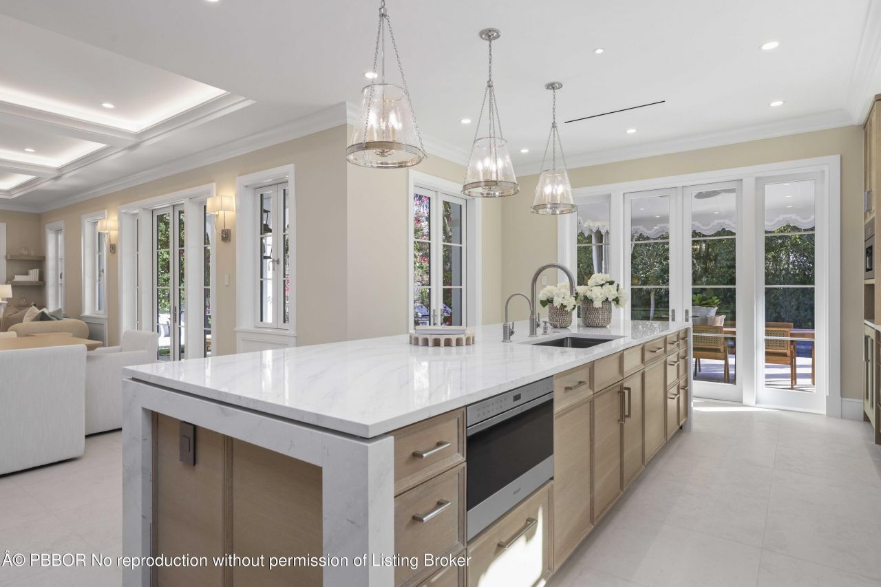 350 Seabreeze Avenue, Palm Beach, FL 33480 Photo