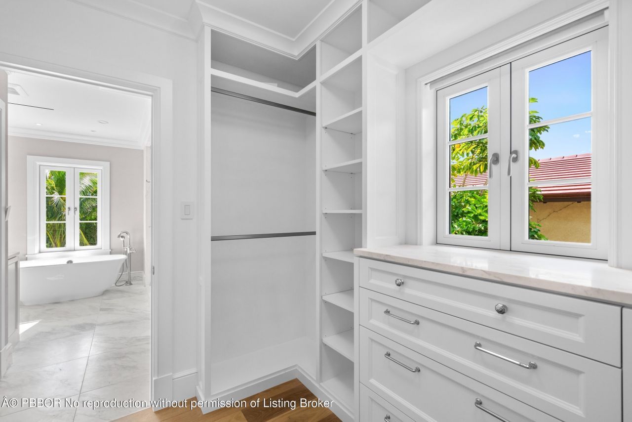 350 Seabreeze Avenue, Palm Beach, FL 33480 Photo